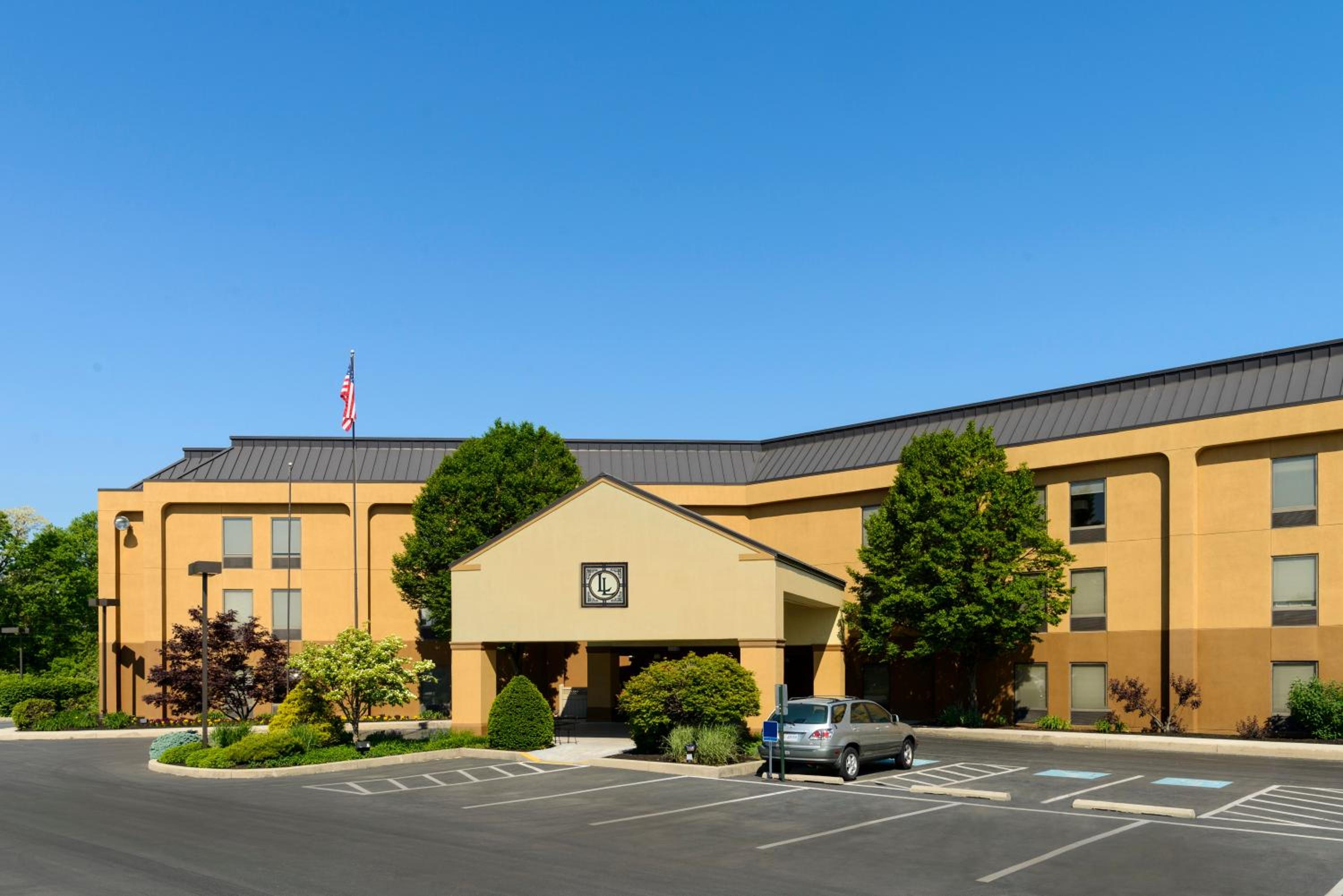 Hotel Larkspur Landing Select Carlisle