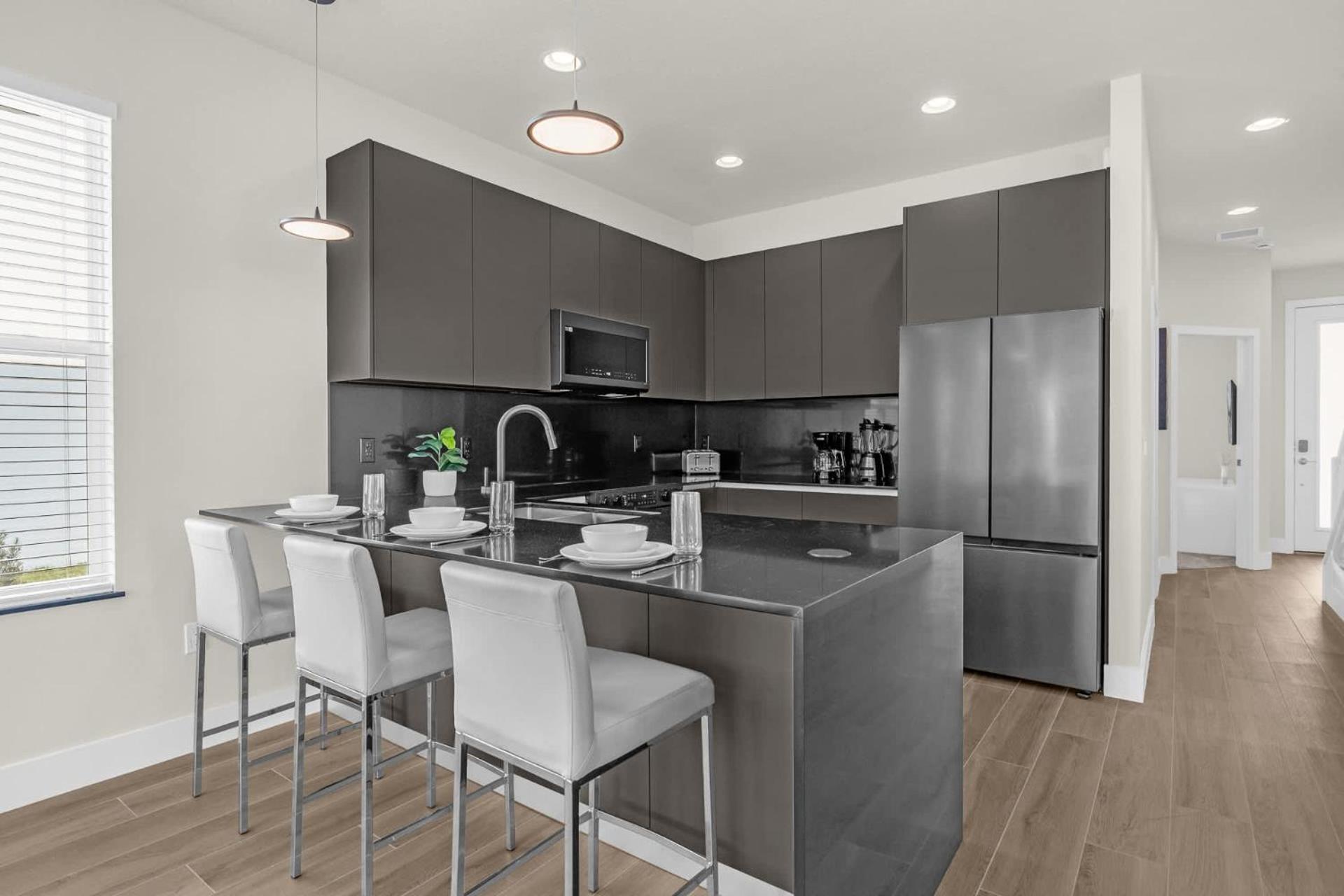 Upstay - Sunny Clermont Getaway with Private Pool