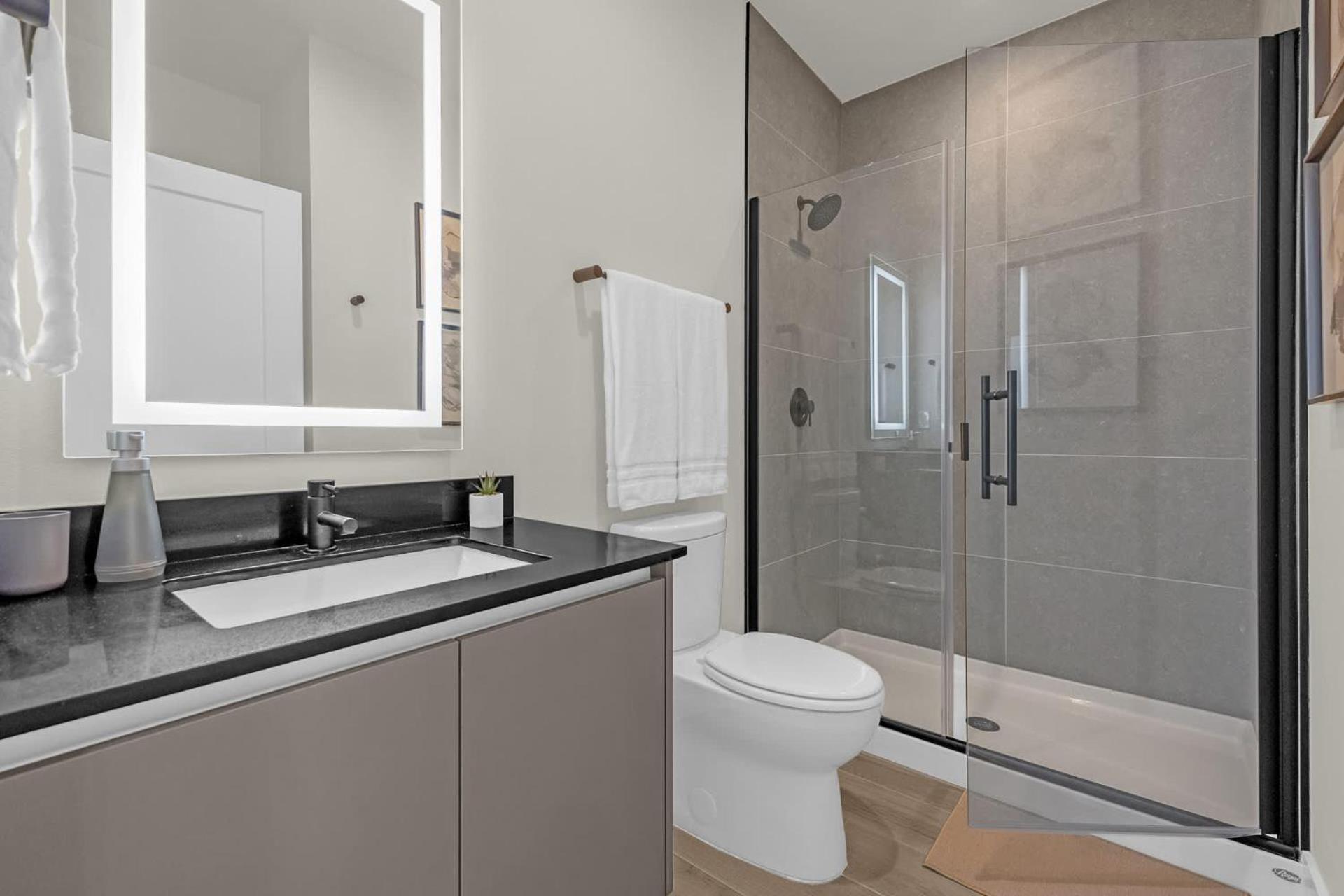 Upstay - Sunny Clermont Getaway with Private Pool