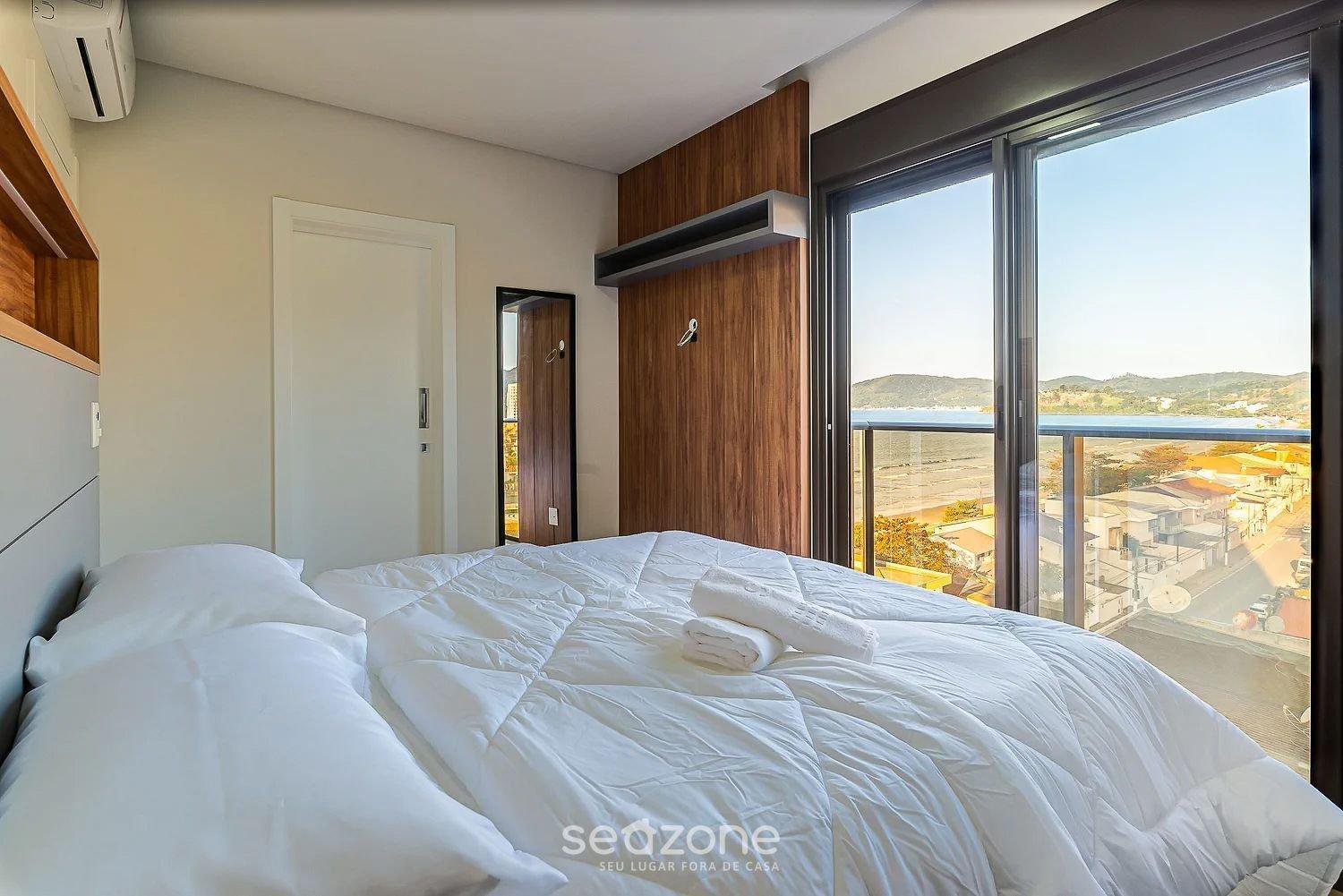 Modern apt sea view 75m beach LLR802