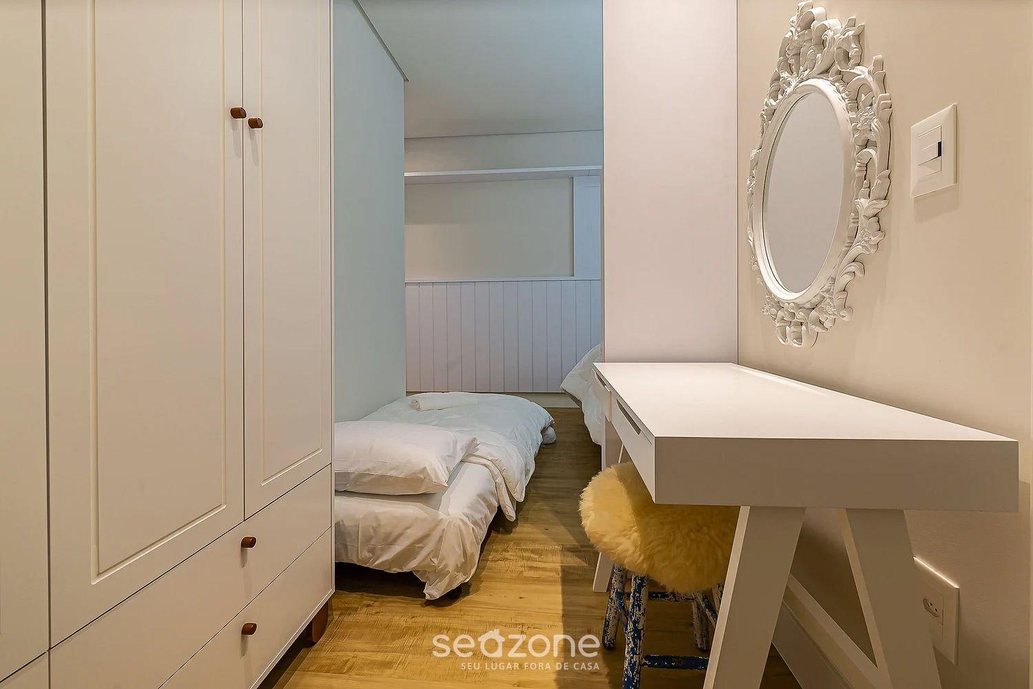 Modern apt sea view 75m beach LLR802