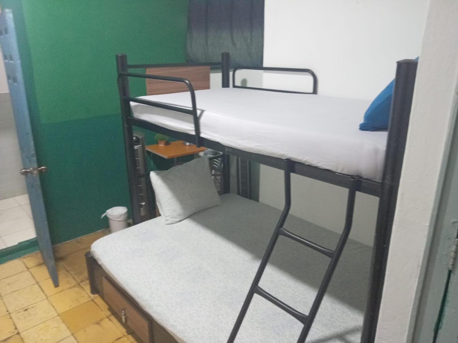 Hostal Brunette Santein