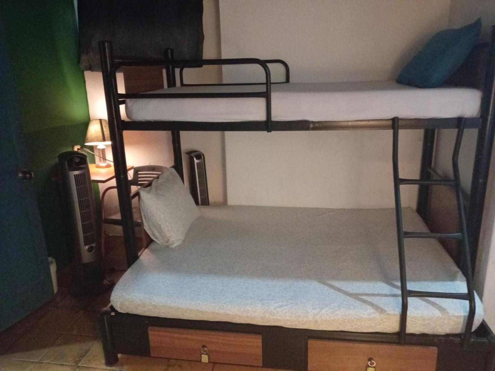 Hostal Brunette Santein