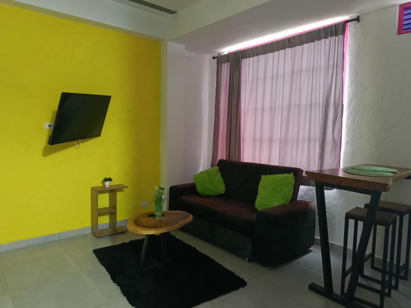 Habitación Salento Astromelias