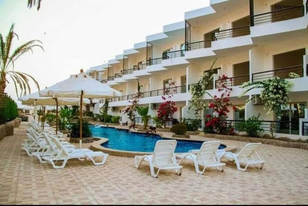 Capitan house beside Bellagio hotel 5 minutes from El gouna view 3