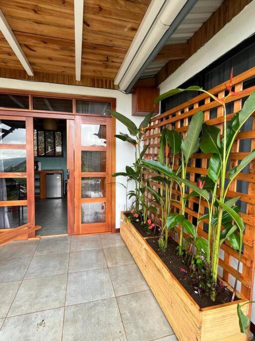 Alas Romantic Chalet Monteverde