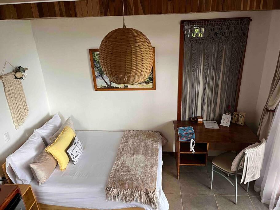 Alas Romantic Chalet Monteverde