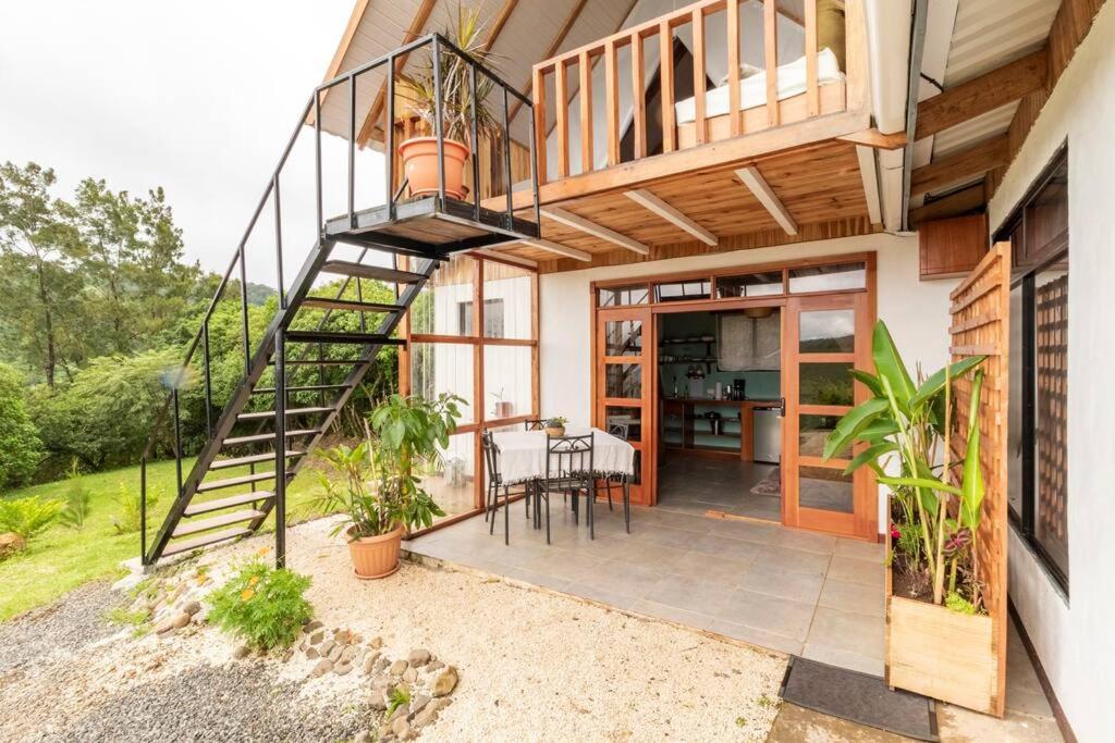 Alas Romantic Chalet Monteverde