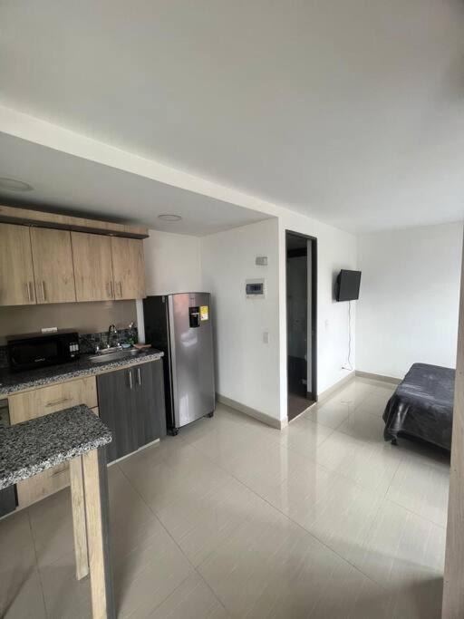 Lindo apartamento poblado 111