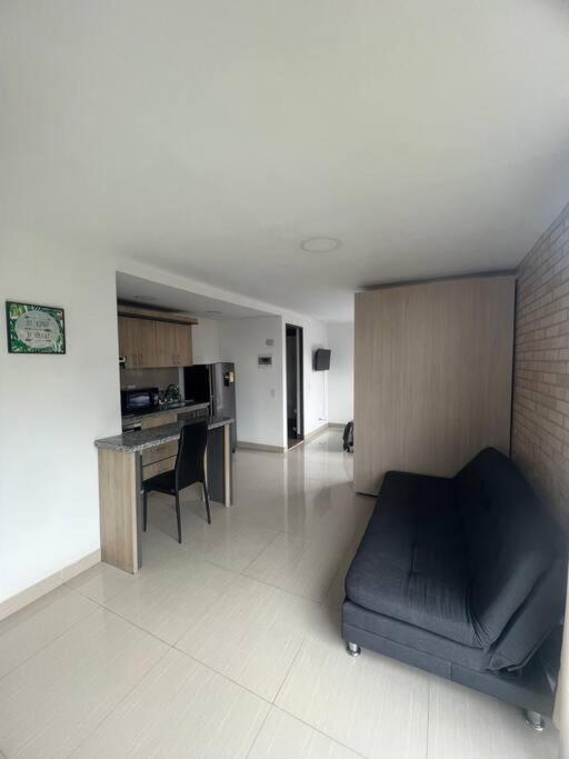 Lindo apartamento poblado 111