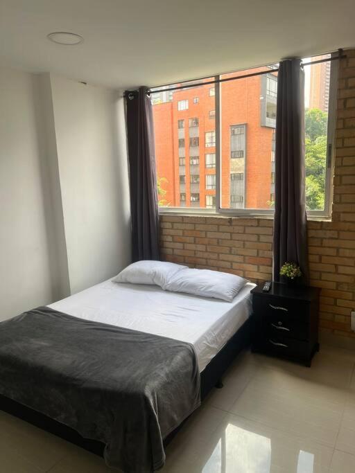 Lindo apartamento poblado 111