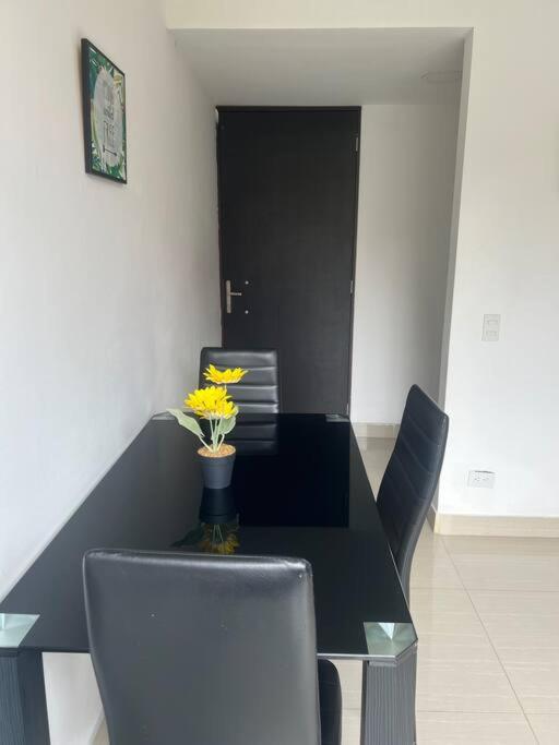 Lindo apartamento poblado 111