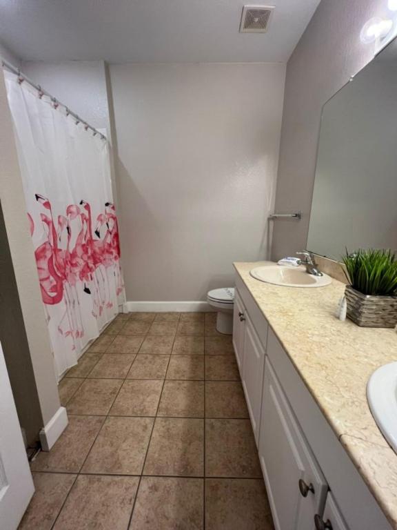3-Bedroom Lucayan Holiday Home