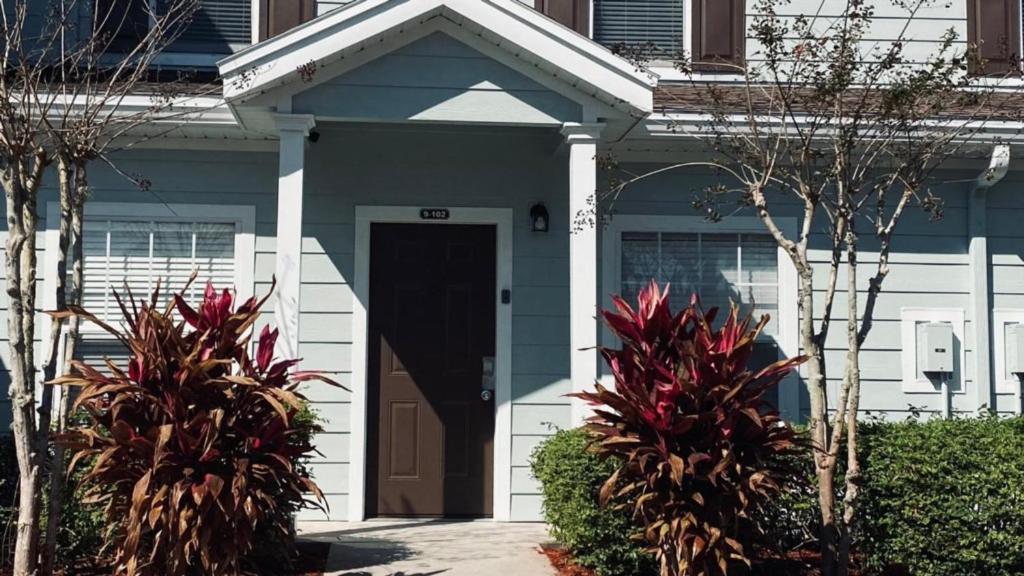 3-Bedroom Lucayan Holiday Home
