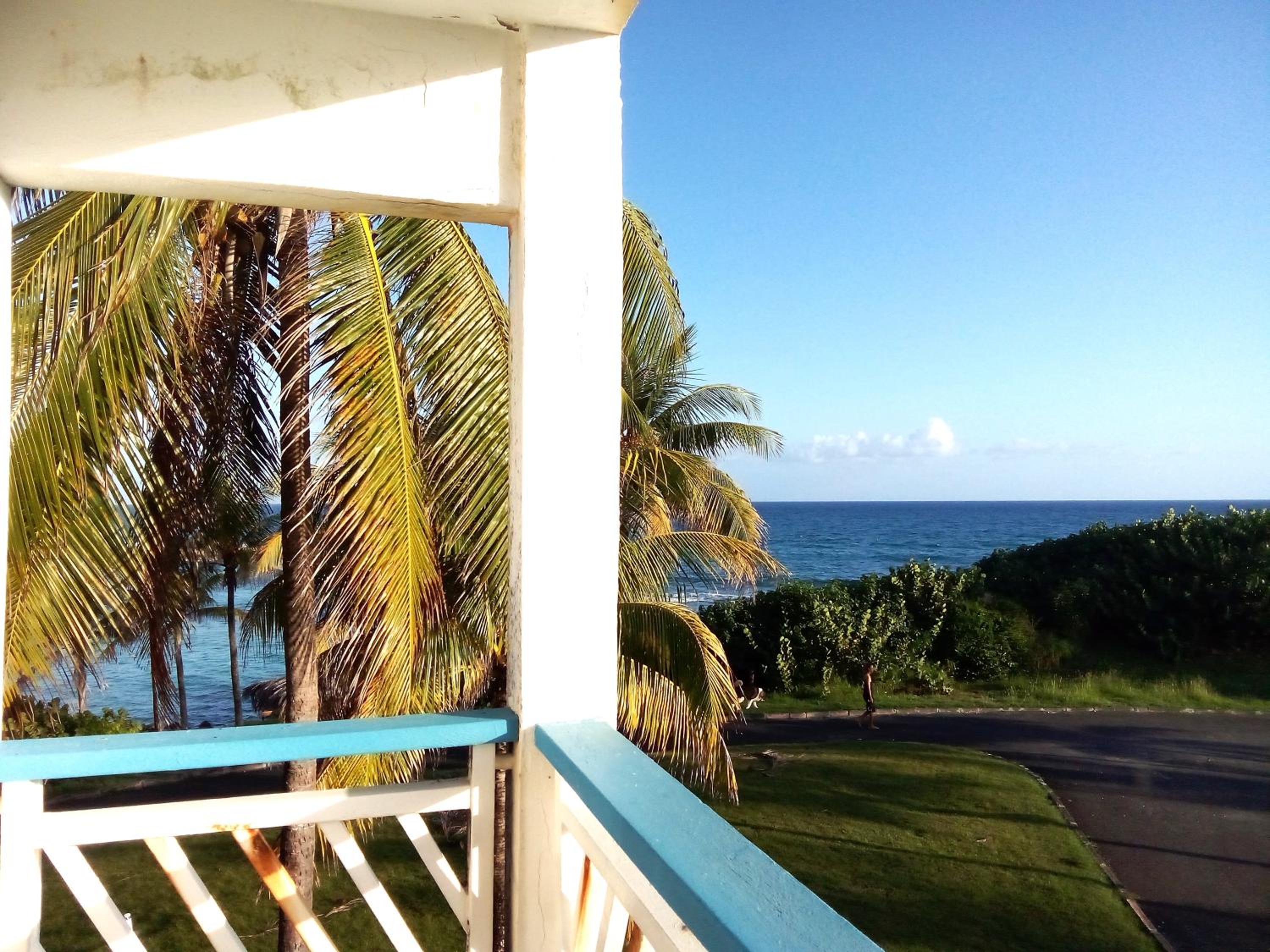 Gwadinina superbe vue mer ! view 5