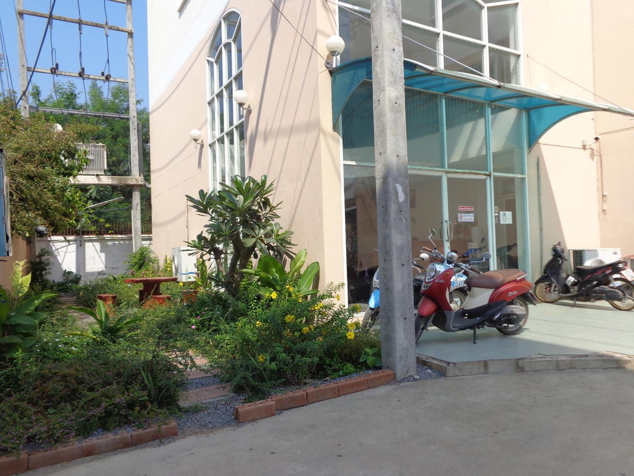 Hotel A&S Residence Kanchanaburi - Image 1