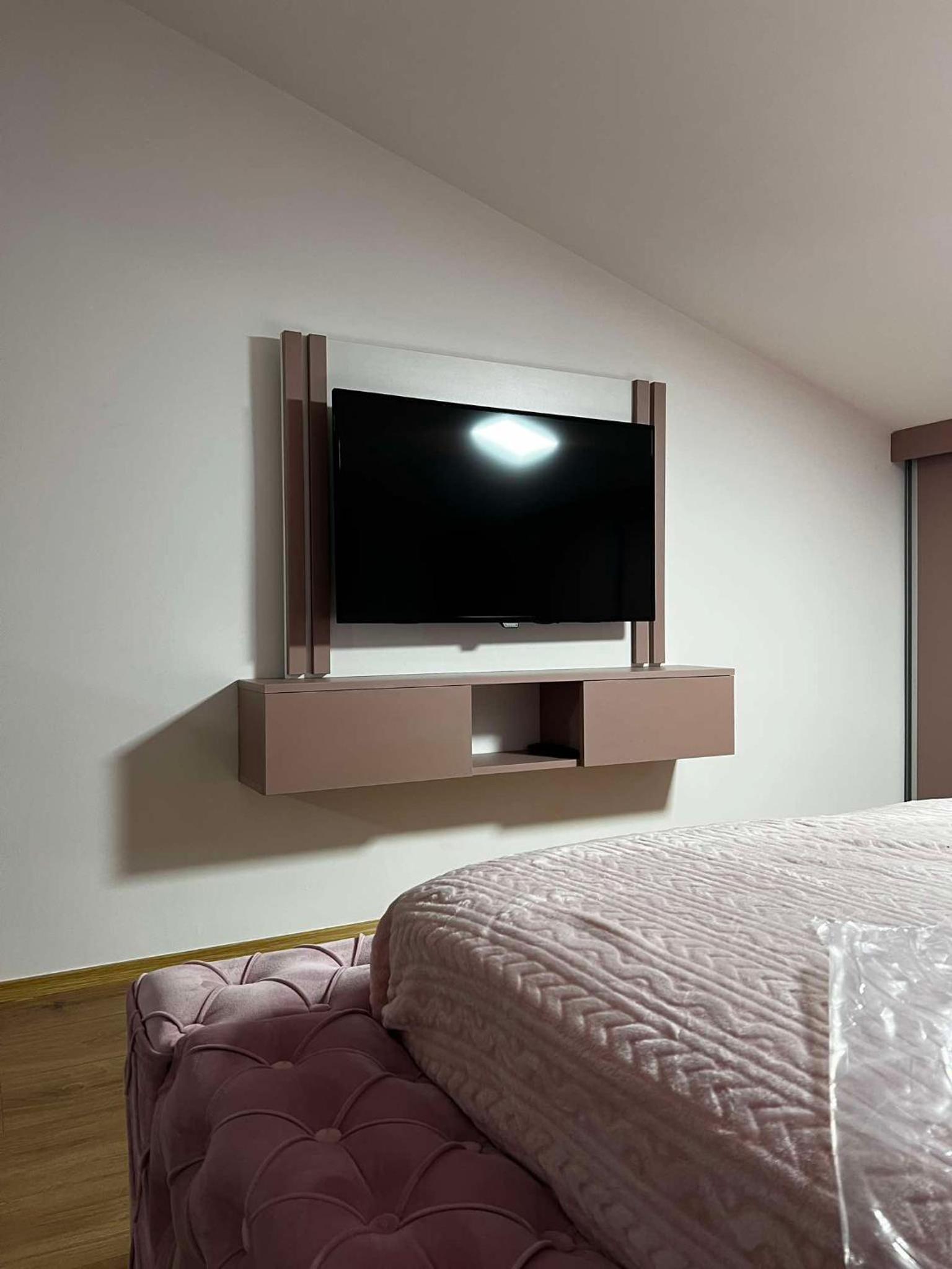 Luxury Onyx Apartment