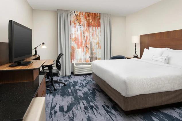 Fairfield Inn Suites Baltimore BWI Airport - Property Image 37