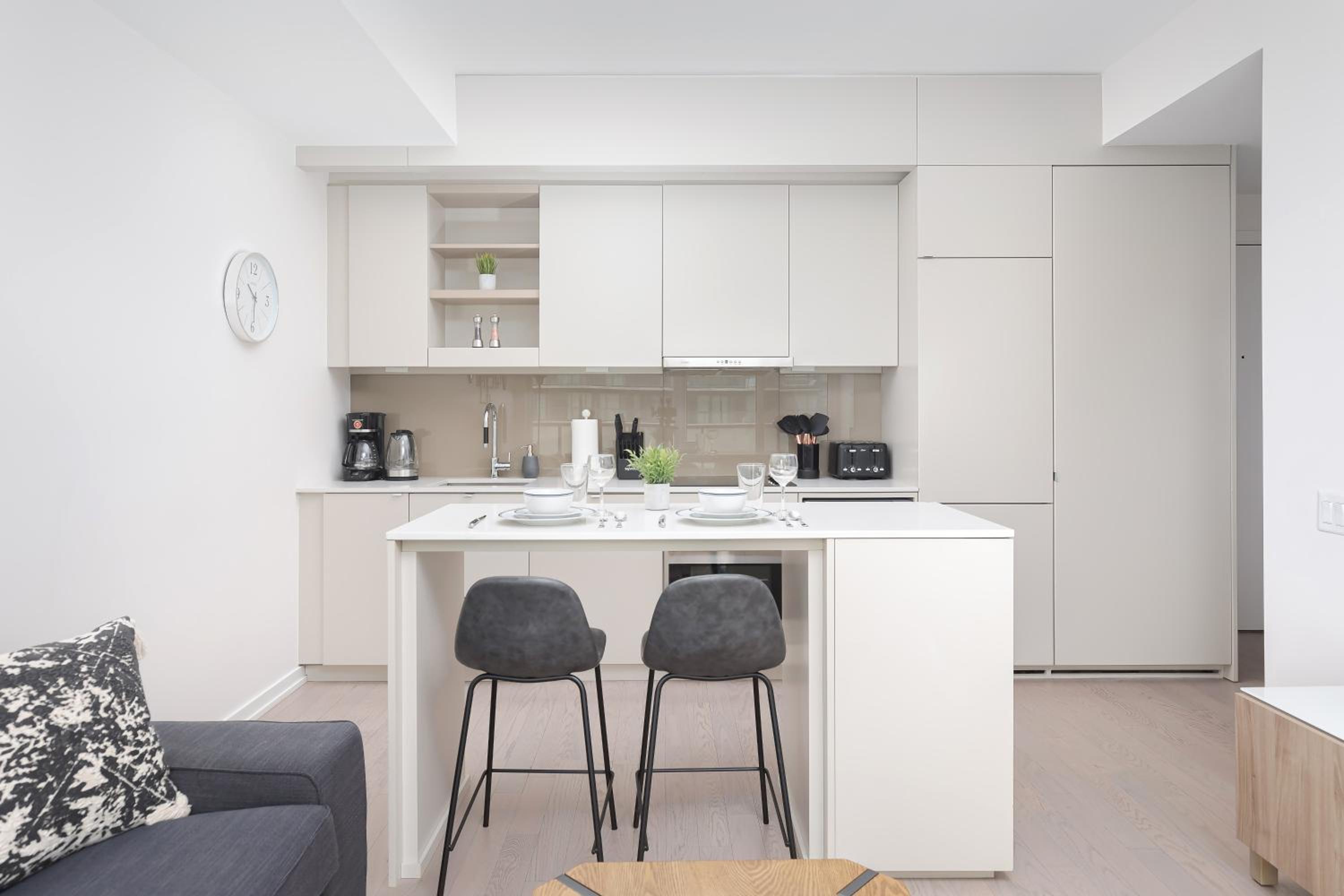 1BR Space - Downtown Toronto