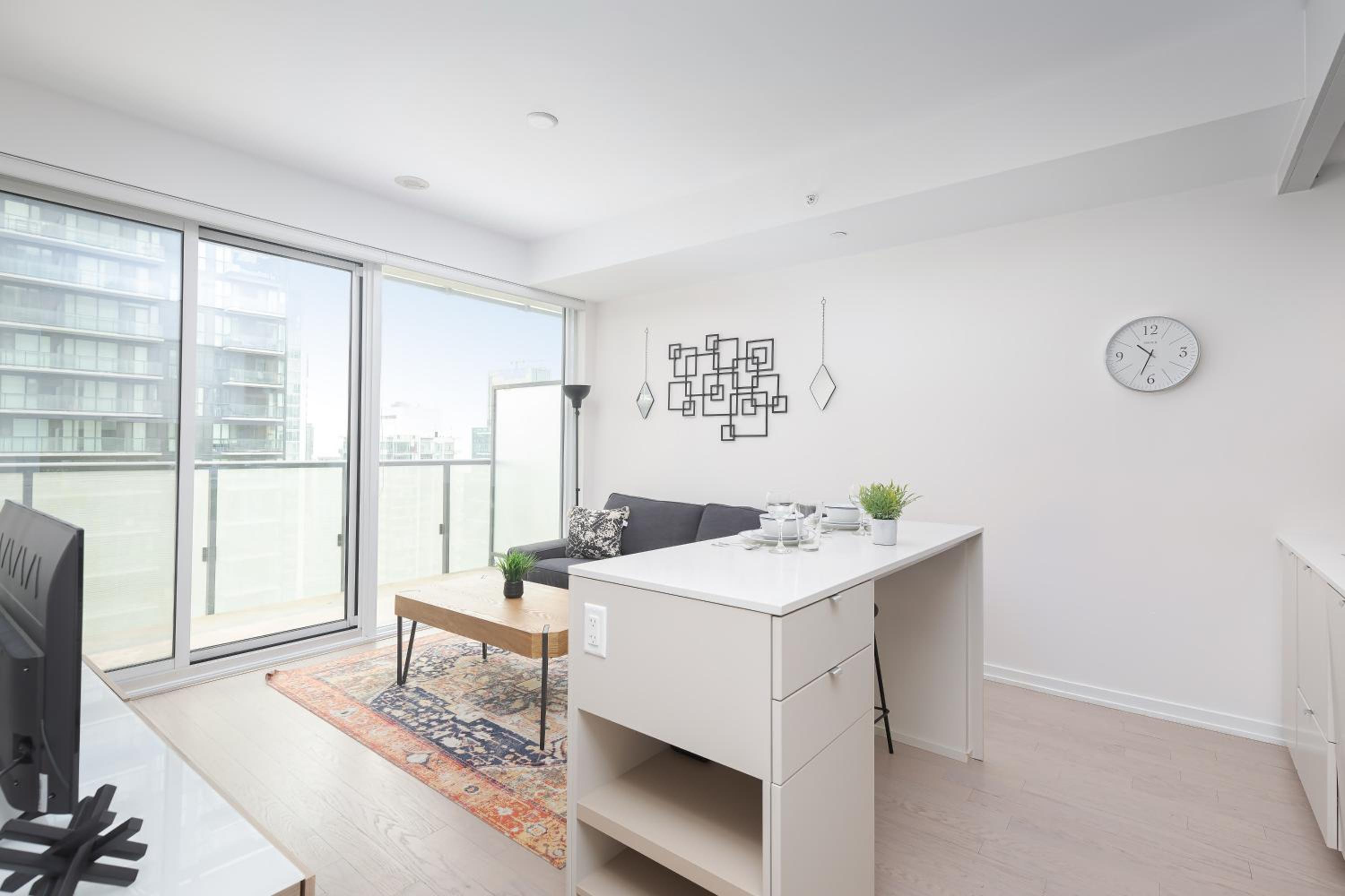 1BR Space - Downtown Toronto