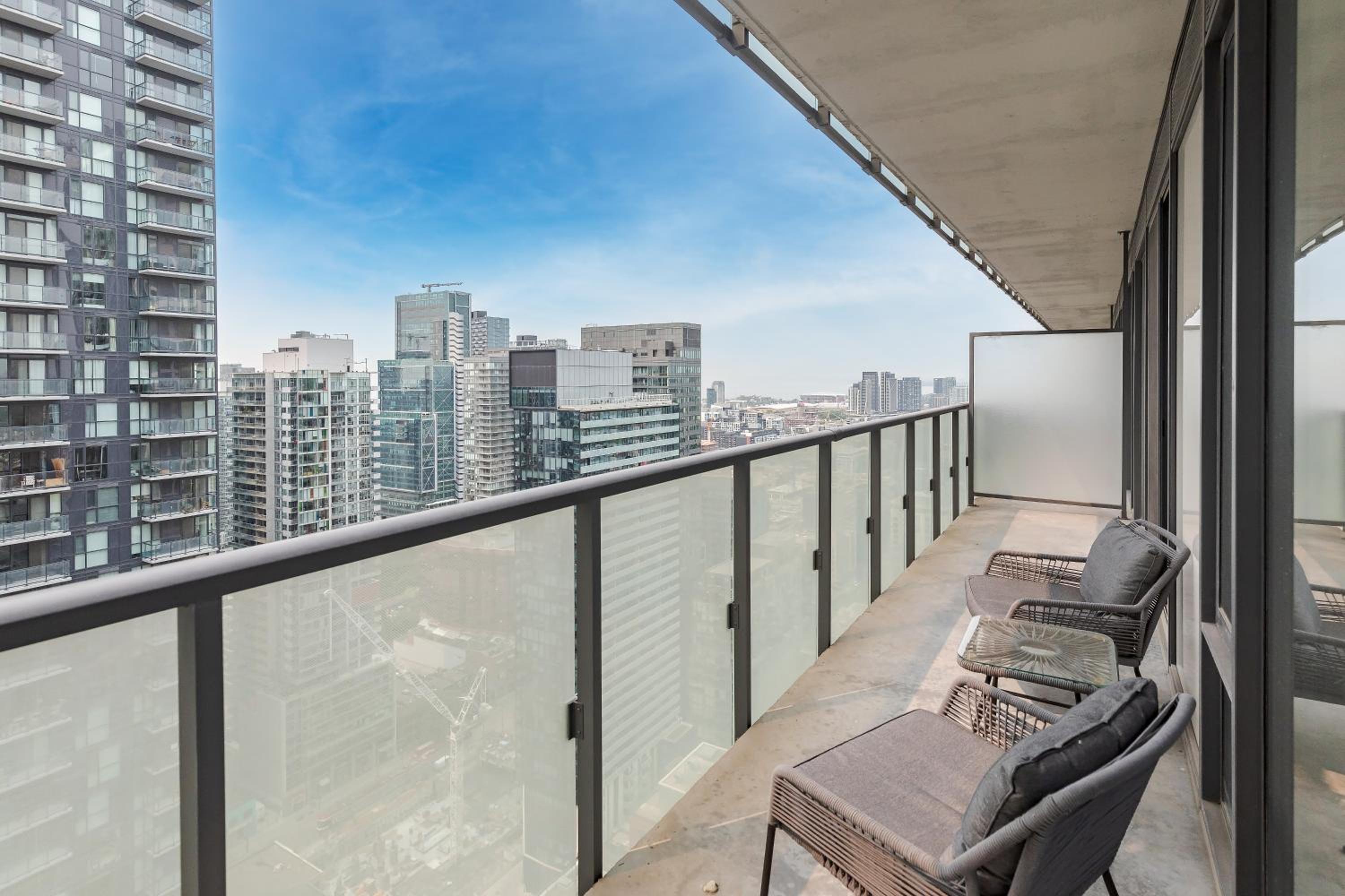 1BR Space - Downtown Toronto