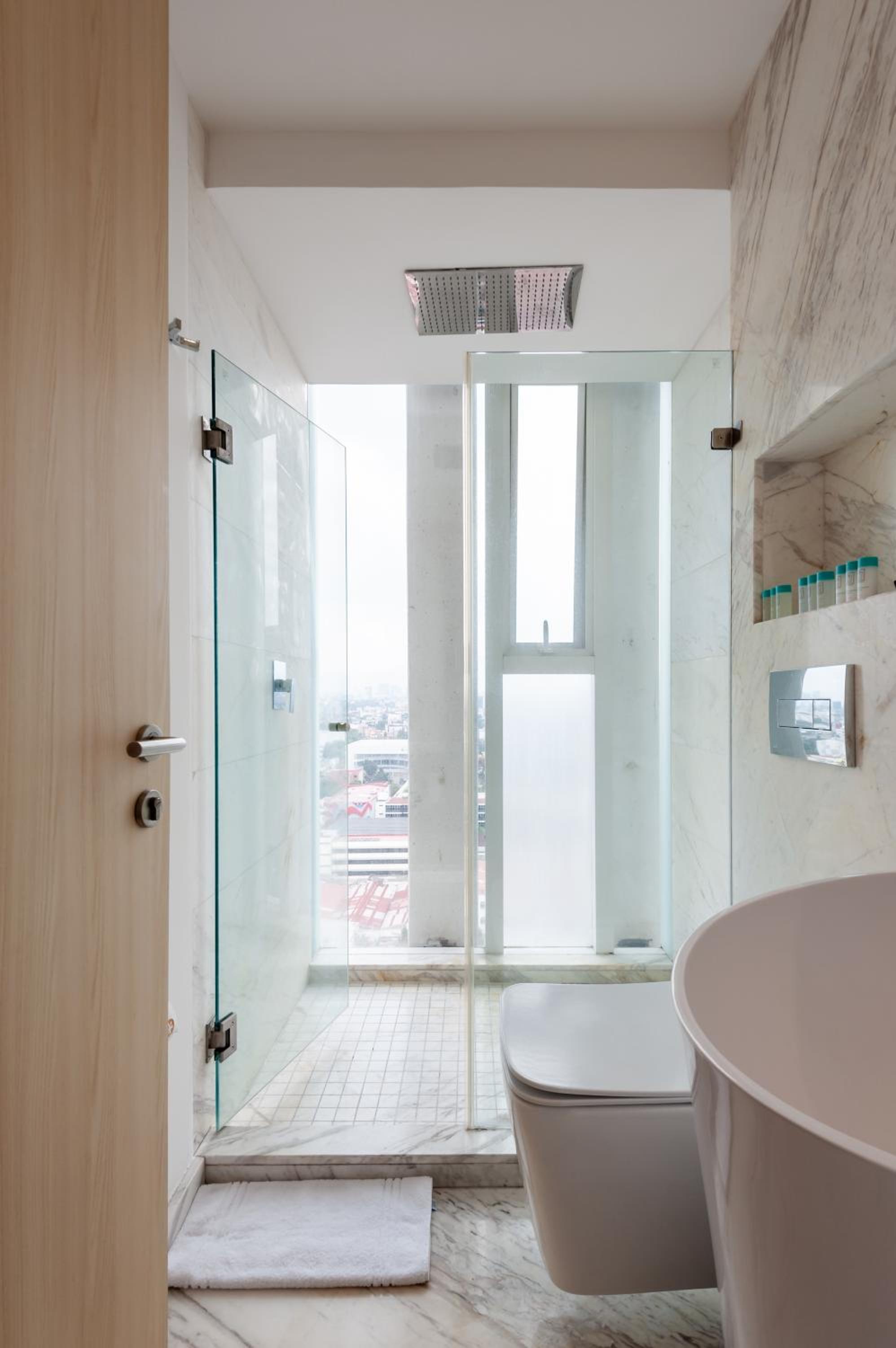 Awesome 2BR with Panoramic View photo 3