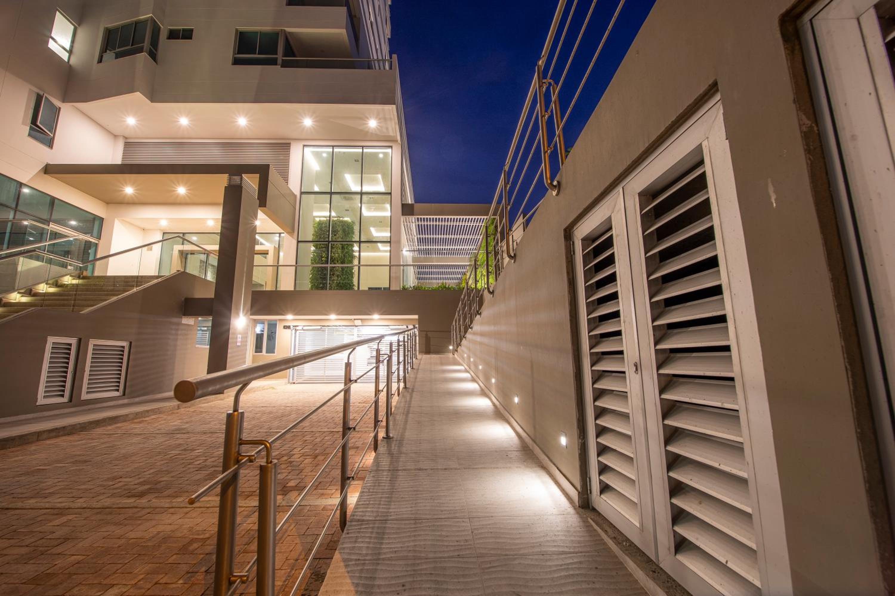Luxury 2BR House with Ocean View in Castillogrande
