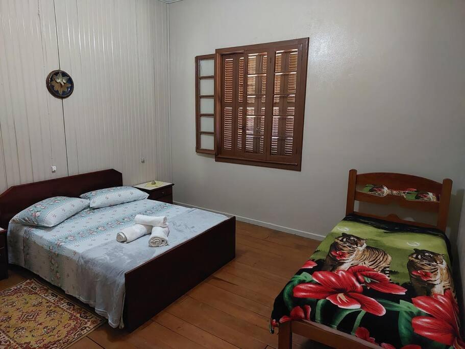 Casa tradicinal de colônia, ampla e confortável