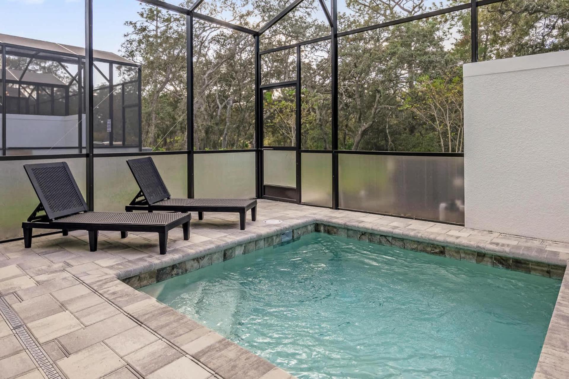 Upstay - Modern Home w Pool in New Development