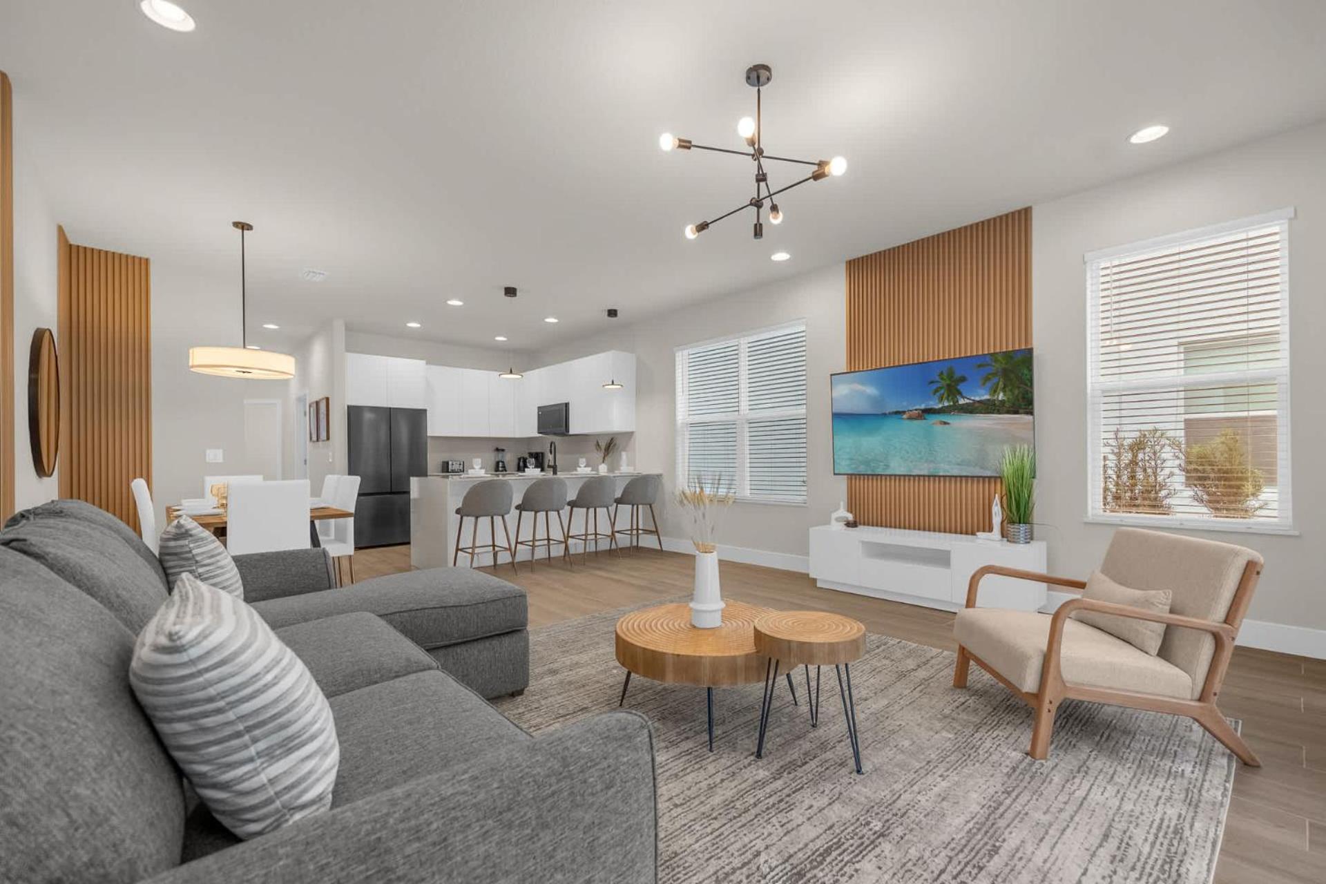 Upstay - Modern Home w Pool in New Development