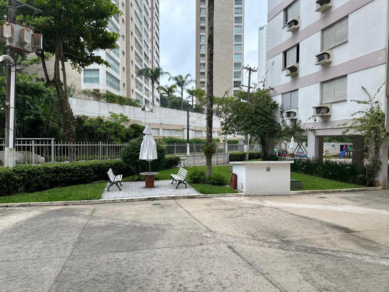 Apartamento no Guarujá - Enseada