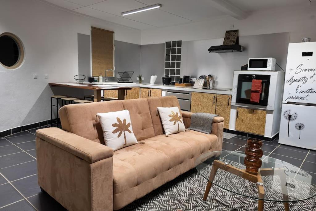 T3 meublé avec parking et jardin view 4