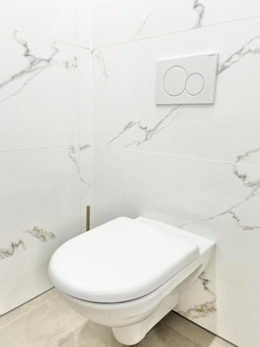 Modern Stylish Brand New Apartment