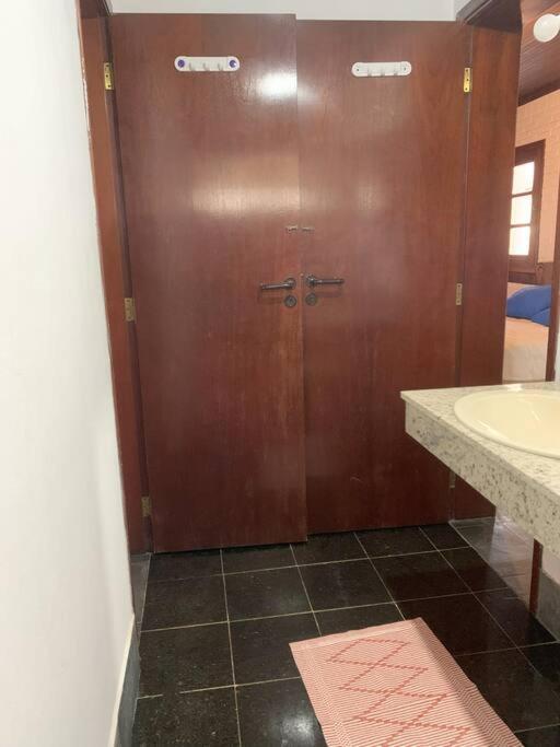 Canto das Toninhas Guest House