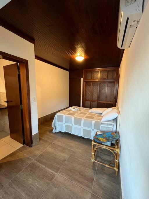 Canto das Toninhas Guest House