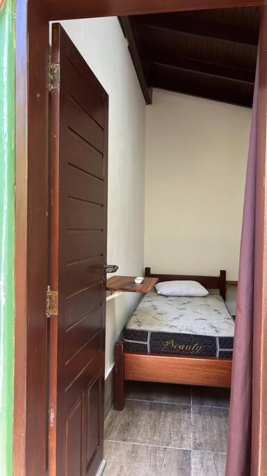 Canto das Toninhas Guest House