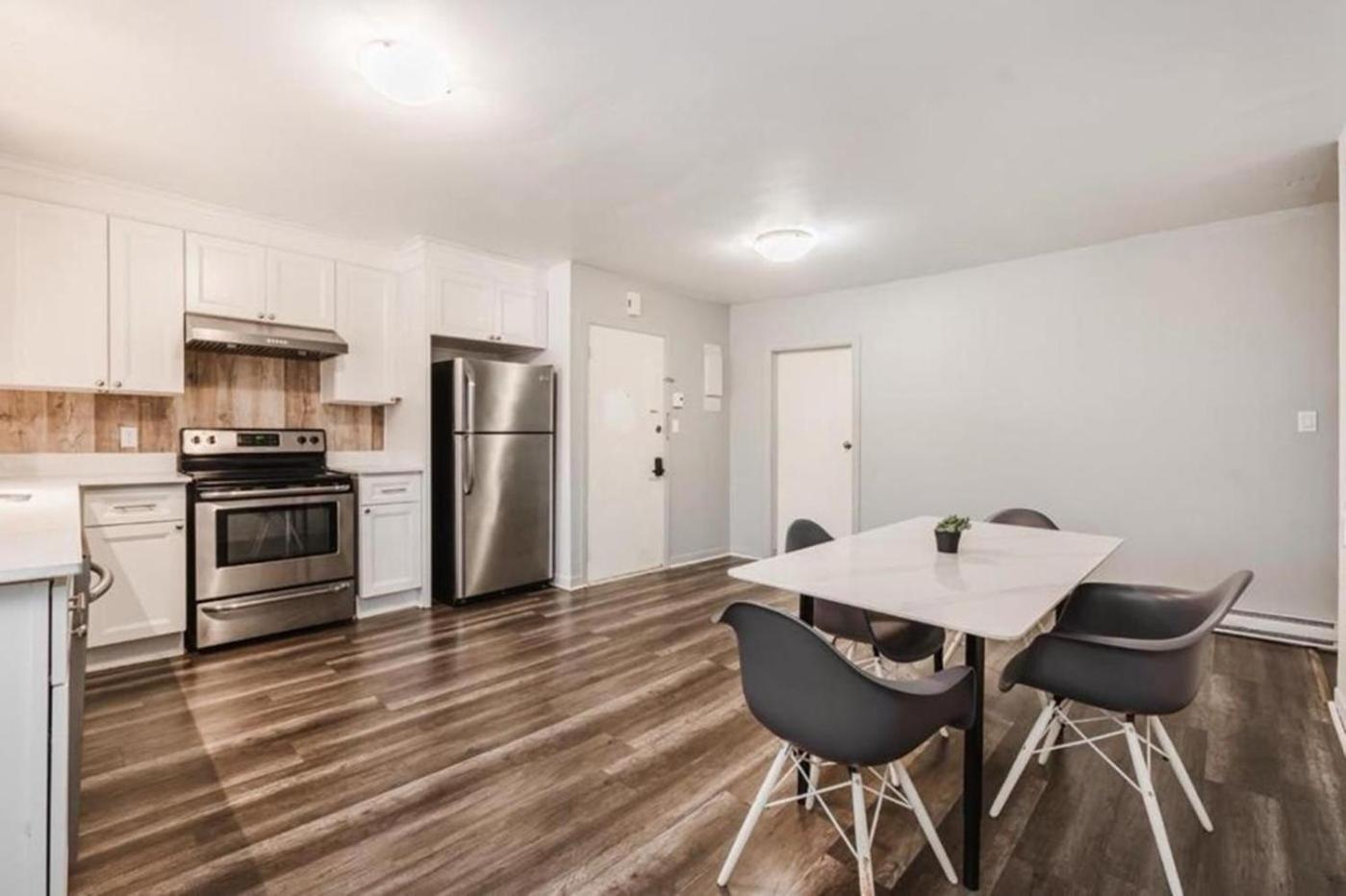 Spacious 3 bedroom apartment in Lasalle - 72