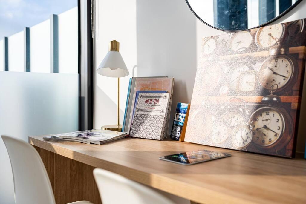 StayAU Luxurious Penthouse 3BR Panoramic Views