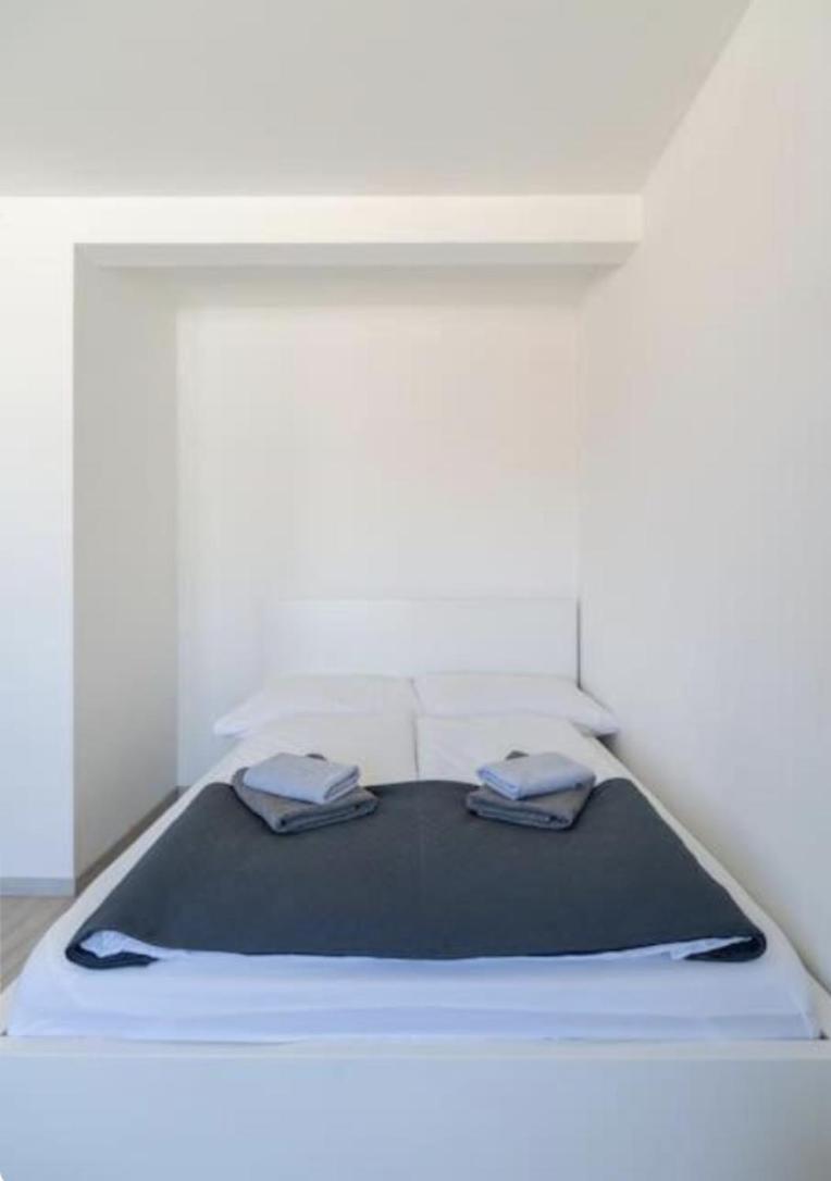 Premium Central Belvedere Apartment
