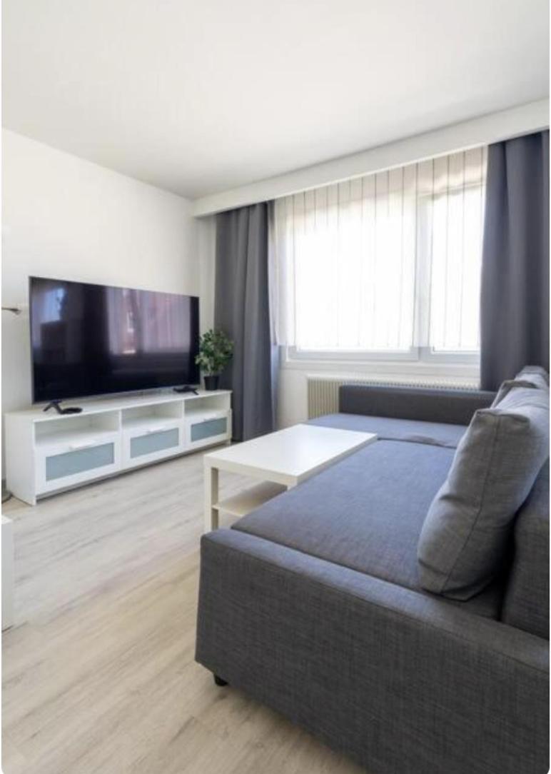 Premium Central Belvedere Apartment