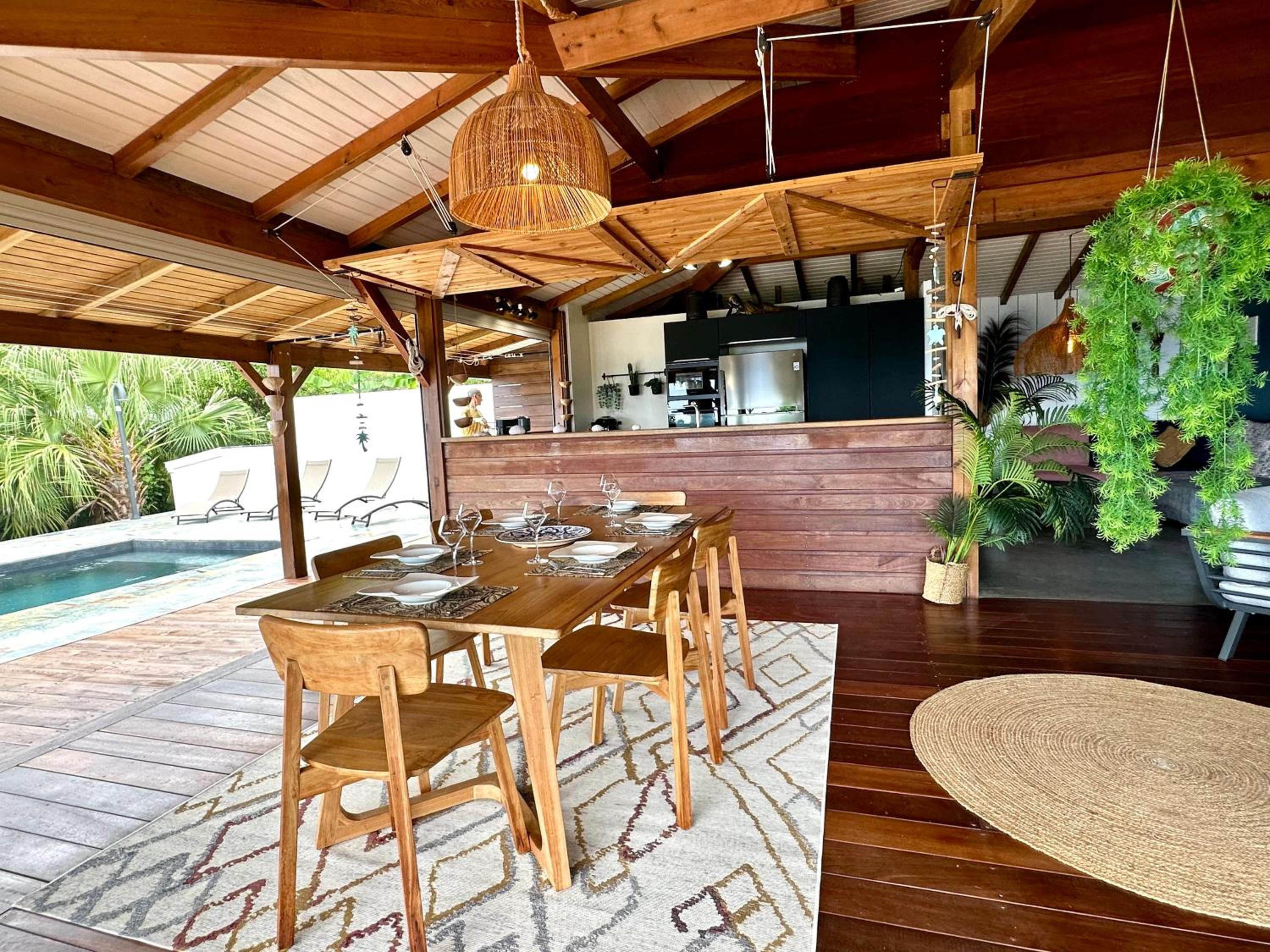 Villa Ô Karet, Vue mer panoramique et Piscine privée