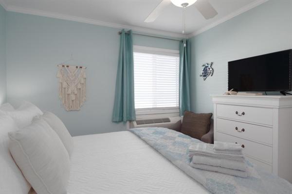 Oceanfront Escape at She Shed By The Seashore