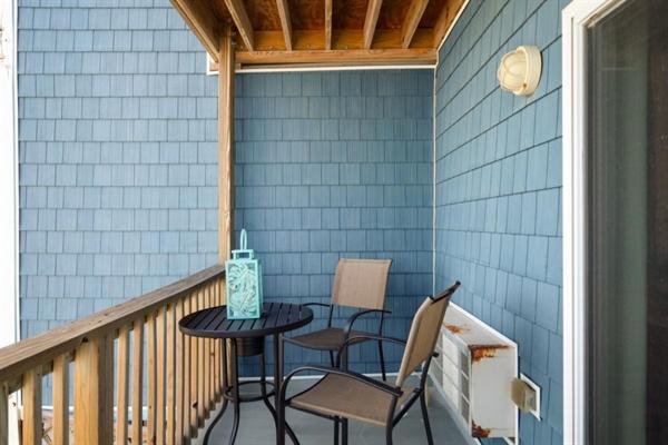 Oceanfront Escape at She Shed By The Seashore