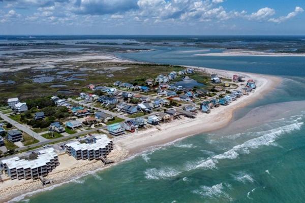 Oceanfront Escape at She Shed By The Seashore