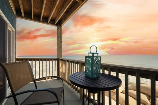 Oceanfront Escape at She Shed By The Seashore