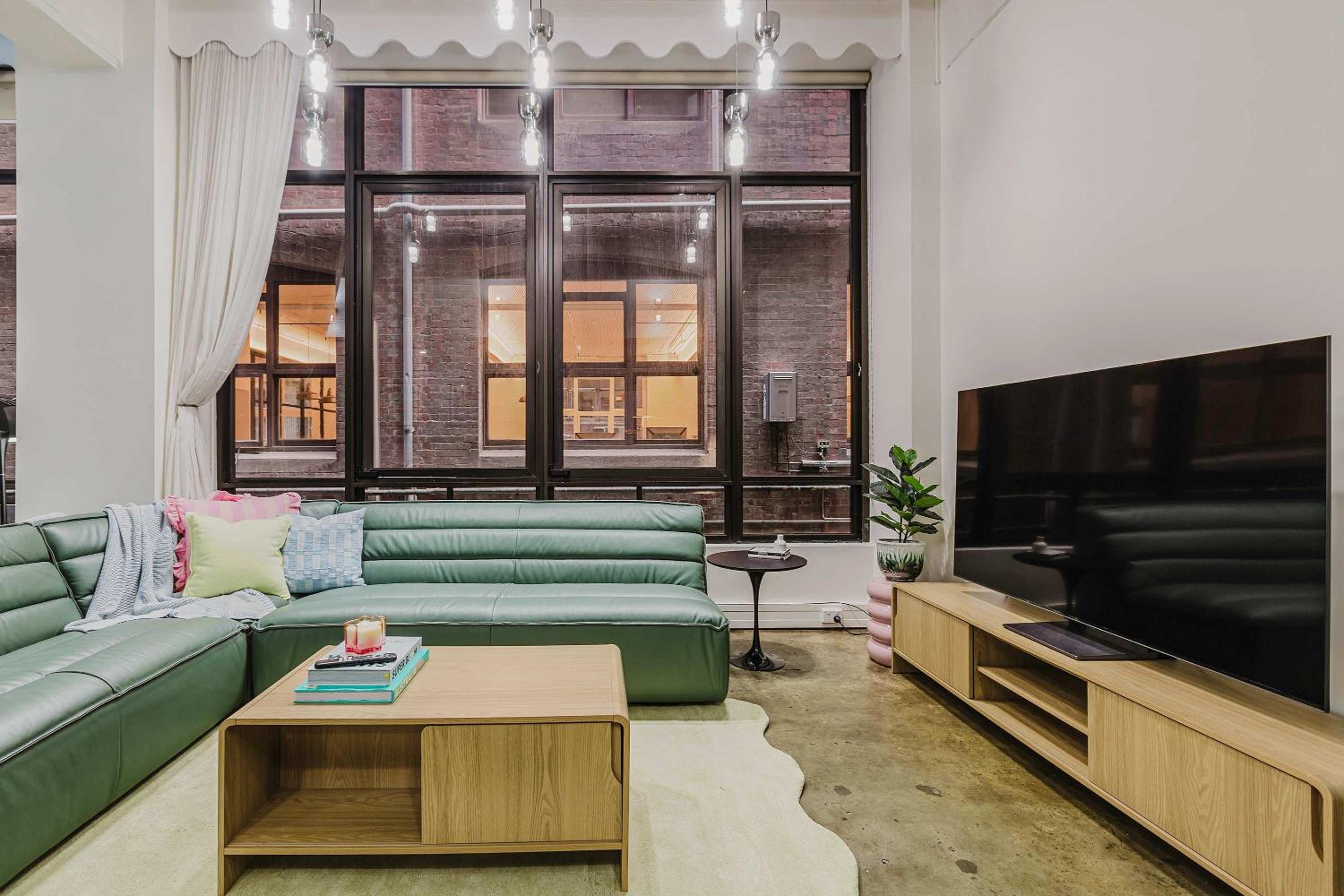 VAQUAY Brightside Basement In Melbourne CBD