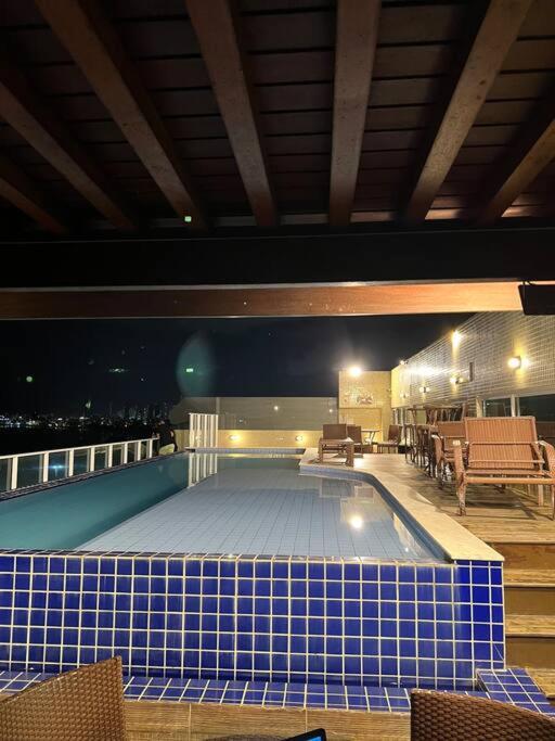 Flat a 50m da praia de Intermares