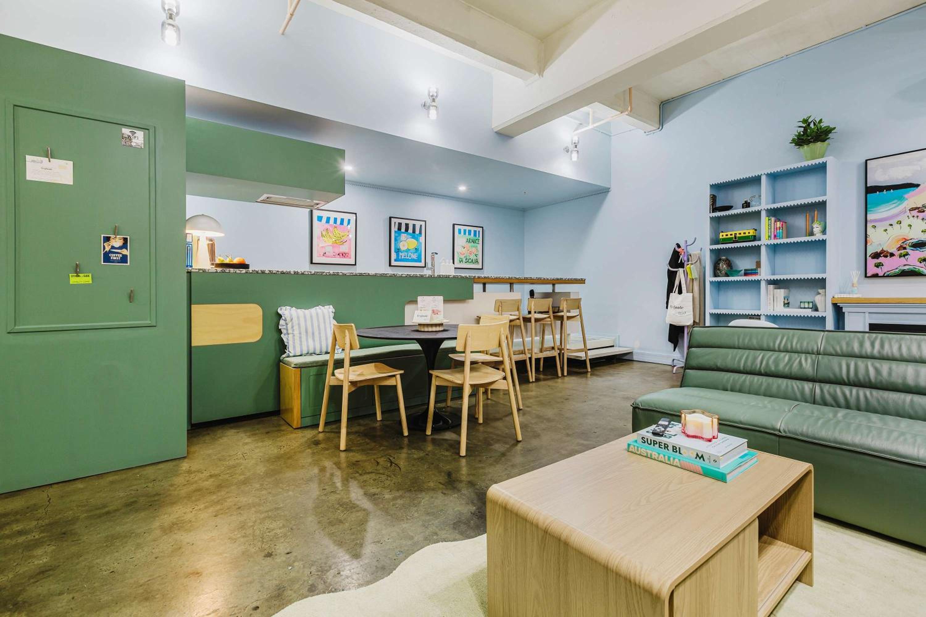 VAQUAY Brightside Basement In Melbourne CBD