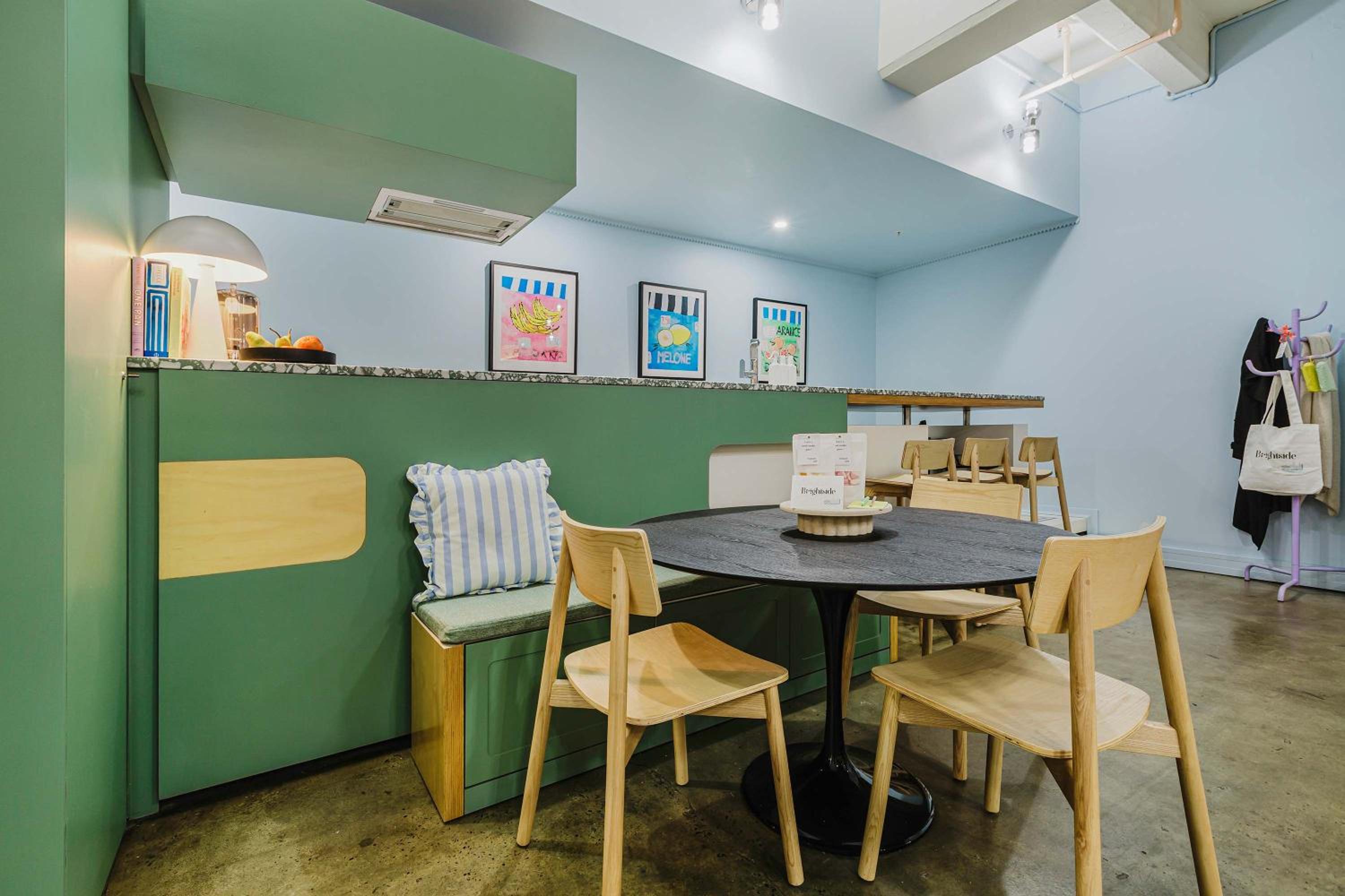 VAQUAY Brightside Basement In Melbourne CBD