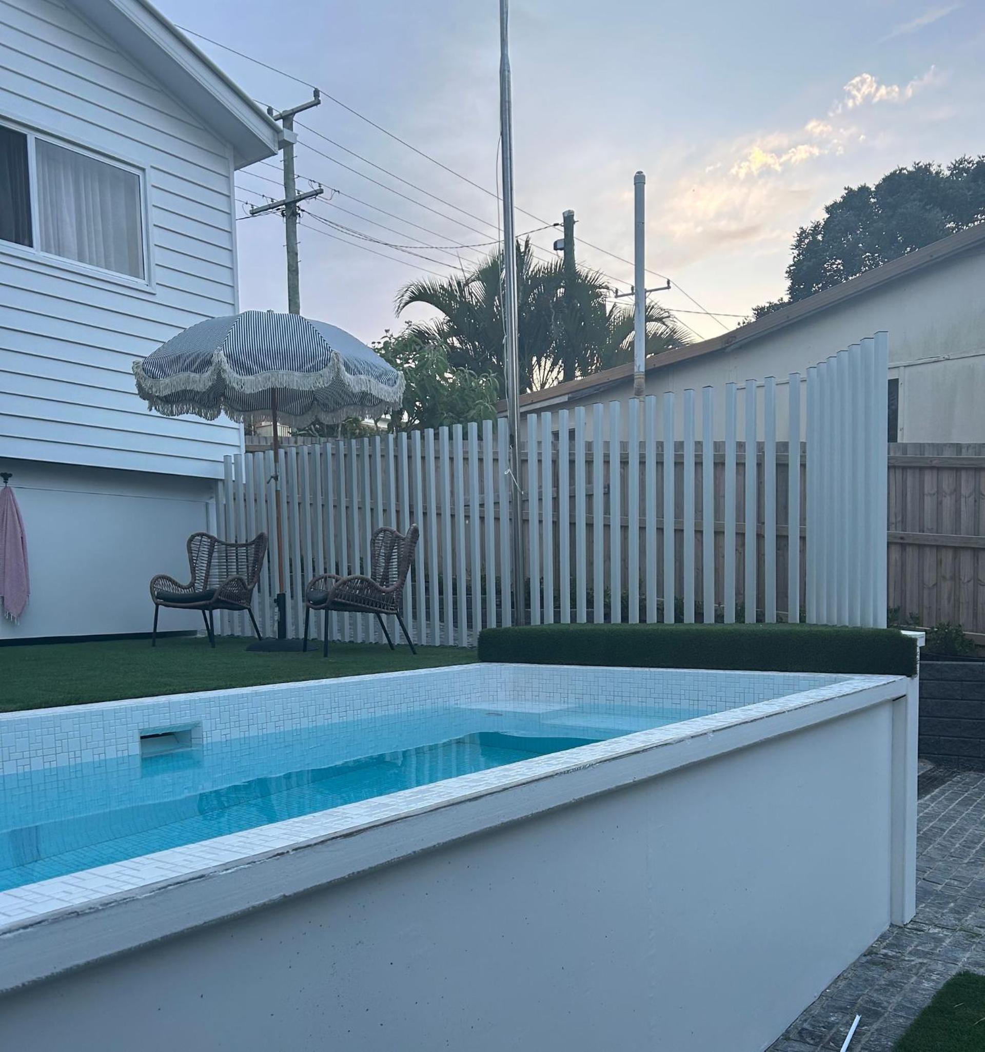 Cottage Coolum